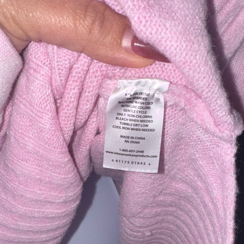 DIP- NWT Pink Oversized V-Neck Sweater Size Large - Picture 11 of 15